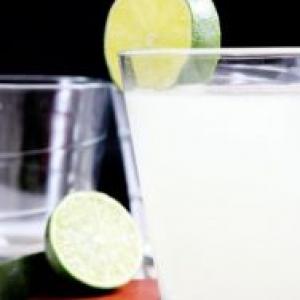 Homemade drinks: homemade lemonade
